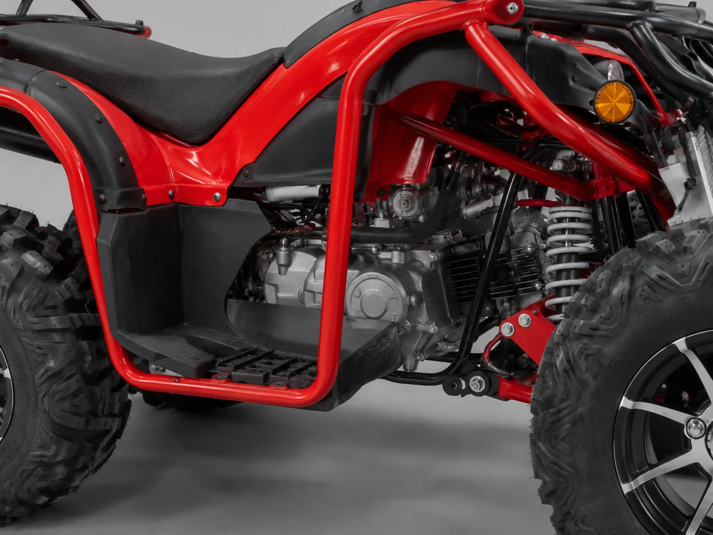 250cc 4x4 Utility ATV view 4