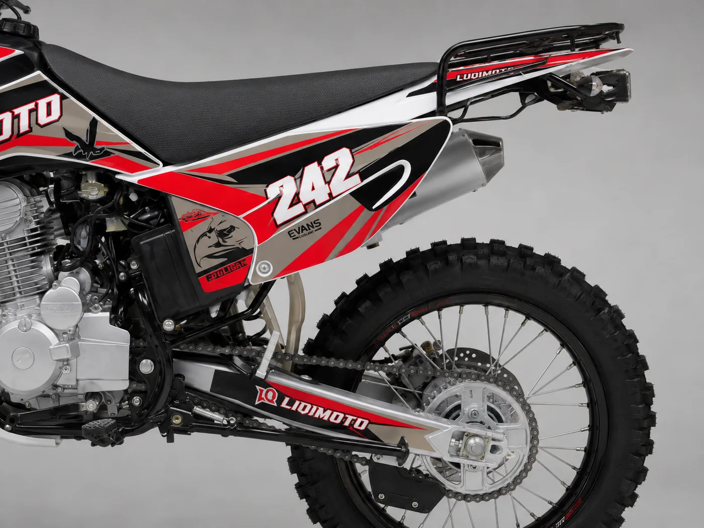 250-Class Full-Size Dirt Bike view 5